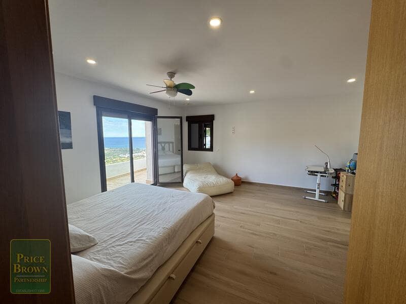 5 sypialnia Willa na sprzedaż w Mojacar z basenem - 1 250 000 € (Ref: 9386700)