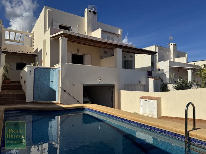 3 sypialnia Willa na sprzedaż w Mojacar z basenem - 360 000 € (Ref: 9401739)
