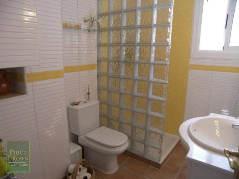 2 bedroom Apartment for sale in Mojacar with pool garage - € 199,000 (Ref: 9402508)