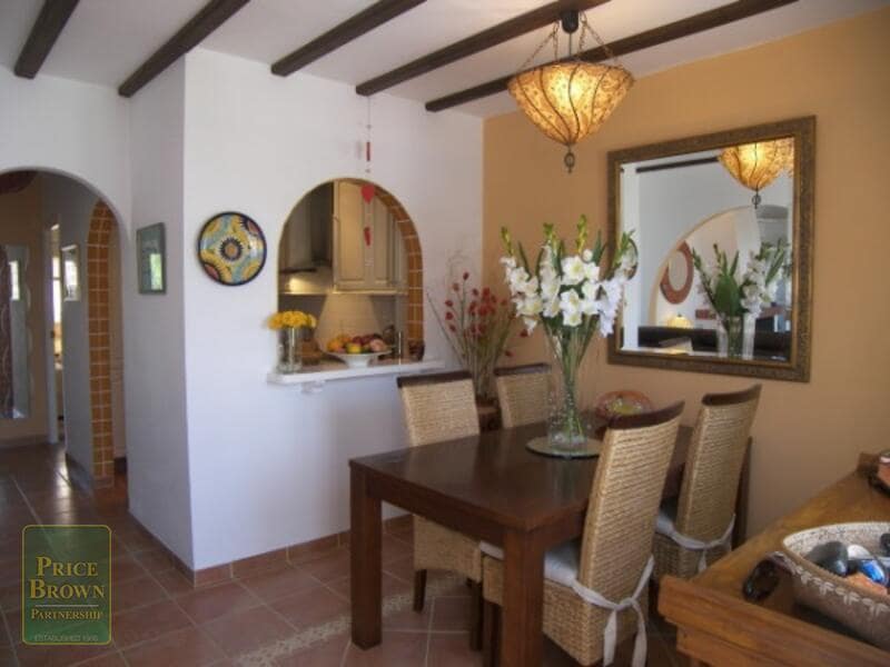 2 bedroom Apartment for sale in Mojacar with pool garage - € 199,000 (Ref: 9402508)