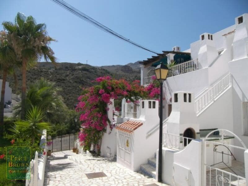 2 bedroom Apartment for sale in Mojacar with pool garage - € 199,000 (Ref: 9402508)