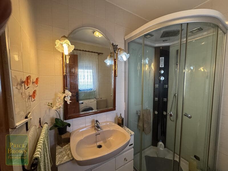 3 sypialnia Willa na sprzedaż w Mojacar z basenem garażem - 359 000 € (Ref: 9447254)