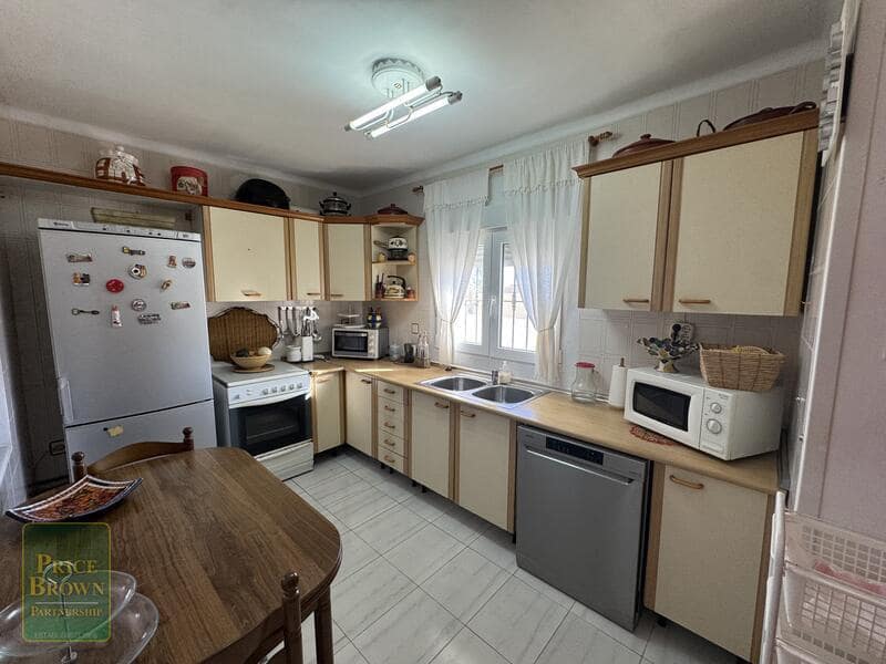 3 sypialnia Willa na sprzedaż w Mojacar z basenem garażem - 359 000 € (Ref: 9447254)