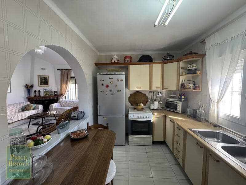 3 sypialnia Willa na sprzedaż w Mojacar z basenem garażem - 359 000 € (Ref: 9447254)