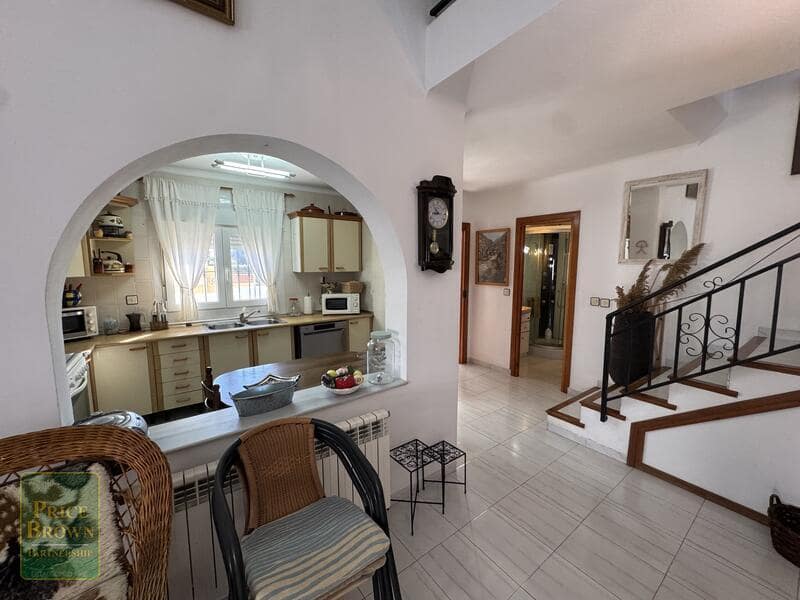 3 sypialnia Willa na sprzedaż w Mojacar z basenem garażem - 359 000 € (Ref: 9447254)