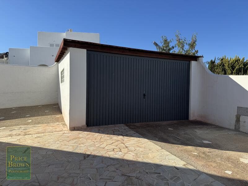 3 sypialnia Willa na sprzedaż w Mojacar z basenem garażem - 359 000 € (Ref: 9447254)