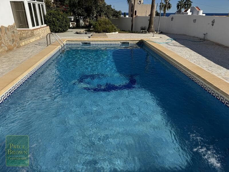 3 sypialnia Willa na sprzedaż w Mojacar z basenem garażem - 359 000 € (Ref: 9447254)