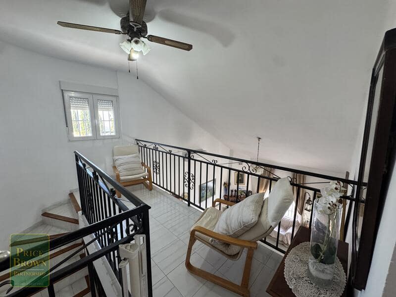 3 bedroom Villa for sale in Mojacar with pool garage - € 359,000 (Ref: 9447254)