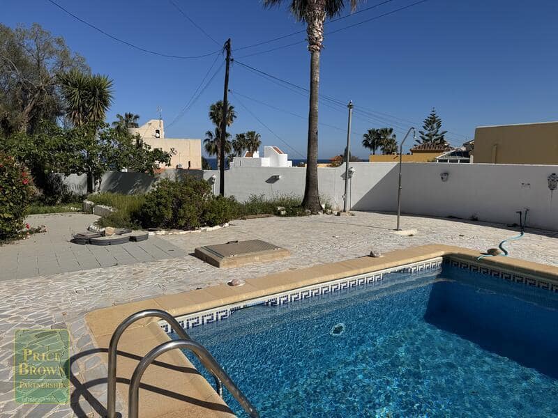 3 bedroom Villa for sale in Mojacar with pool garage - € 359,000 (Ref: 9447254)