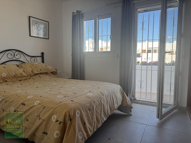 Casa de 2 habitaciones en Mojácar en venta con piscina garaje - 245.000 € (Ref: 9543901)