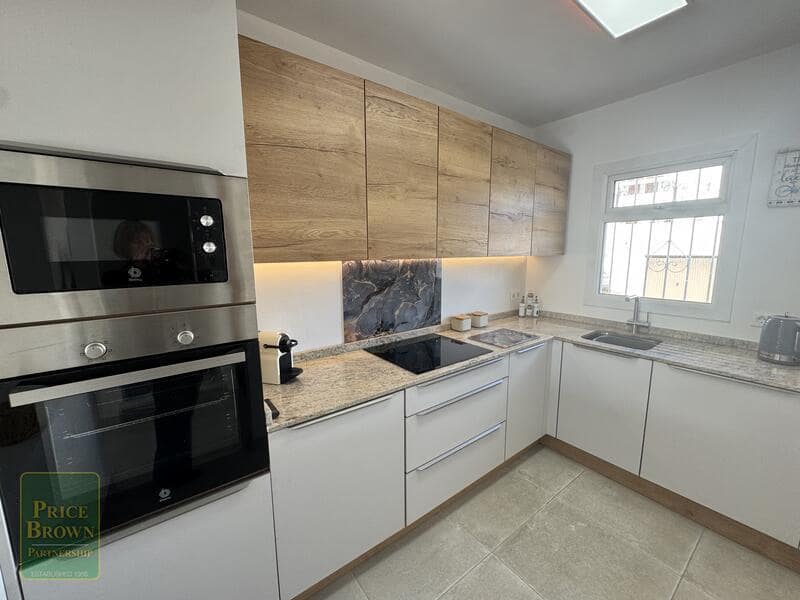 Casa de 2 habitaciones en Mojácar en venta con piscina garaje - 245.000 € (Ref: 9543901)