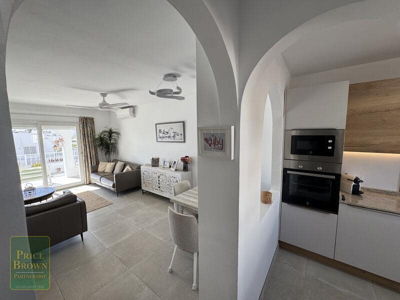 Casa de 2 habitaciones en Mojácar en venta con piscina garaje - 245.000 € (Ref: 9543901)