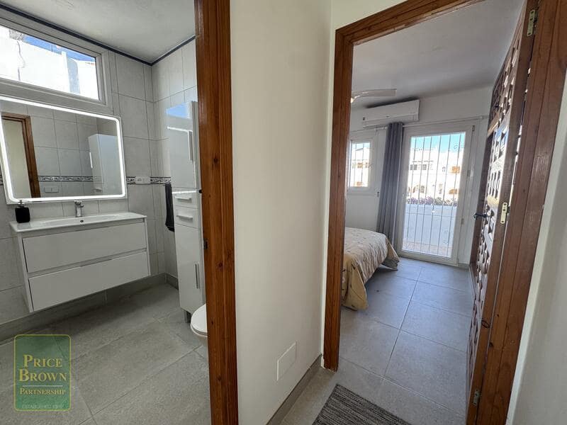 Casa de 2 habitaciones en Mojácar en venta con piscina garaje - 245.000 € (Ref: 9543901)