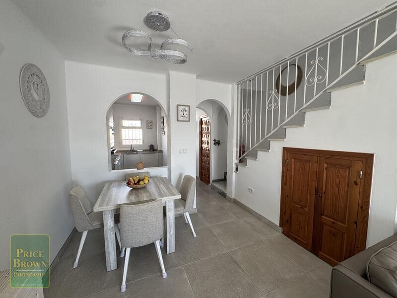 Casa de 2 habitaciones en Mojácar en venta con piscina garaje - 245.000 € (Ref: 9543901)