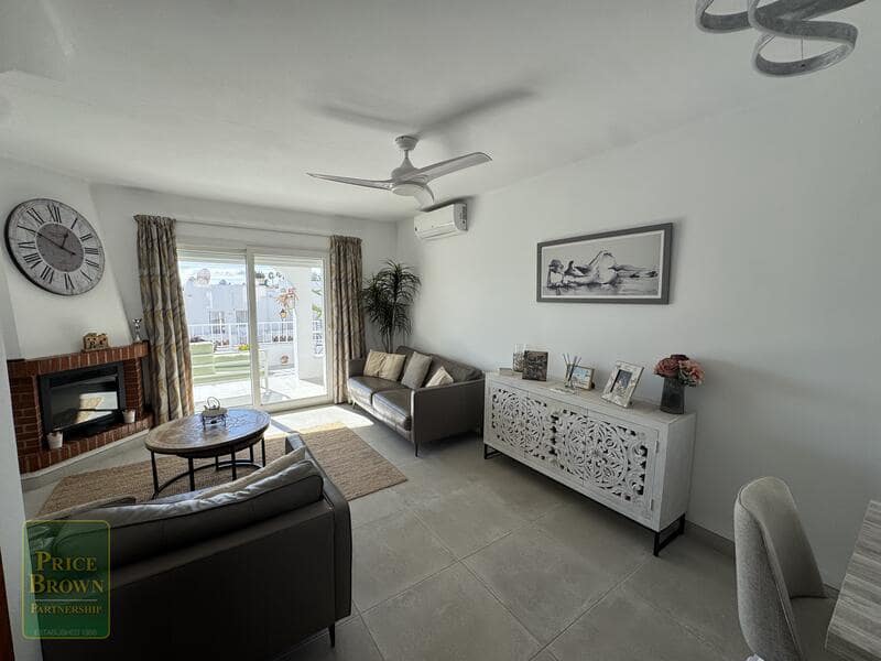 Casa de 2 habitaciones en Mojácar en venta con piscina garaje - 245.000 € (Ref: 9543901)