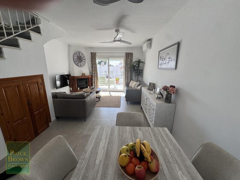 Casa de 2 habitaciones en Mojácar en venta con piscina garaje - 245.000 € (Ref: 9543901)