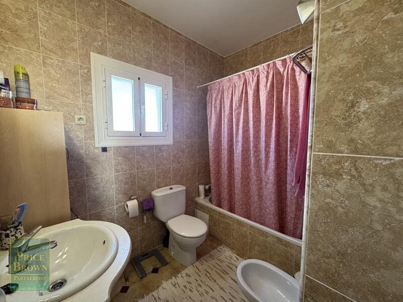 4 soveværelse Villa til salg i Mojacar med garage - € 450.000 (Ref: 9548922)