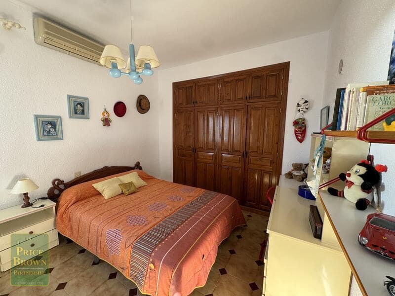 4 soveværelse Villa til salg i Mojacar med garage - € 450.000 (Ref: 9548922)