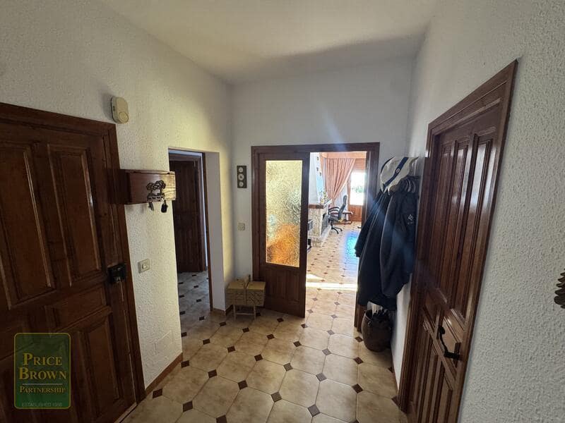 4 soveværelse Villa til salg i Mojacar med garage - € 450.000 (Ref: 9548922)