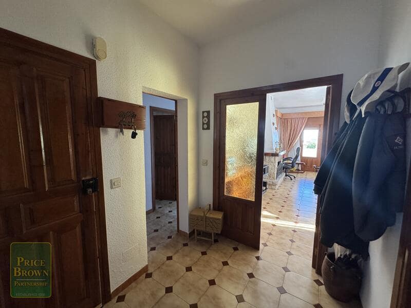 4 soveværelse Villa til salg i Mojacar med garage - € 450.000 (Ref: 9548922)