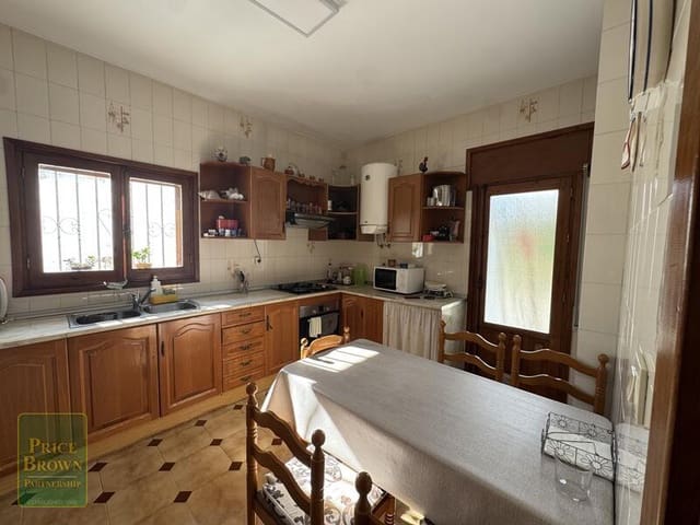 4 soveværelse Villa til salg i Mojácar med garage - € 450.000 (Ref: 9548922)