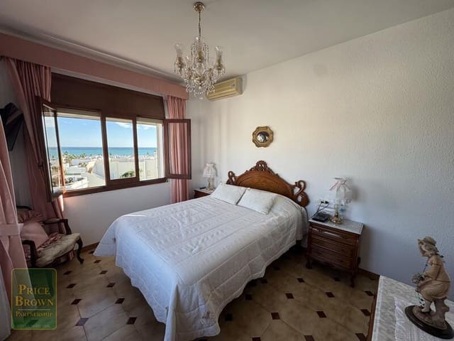 4 soveværelse Villa til salg i Mojácar med garage - € 450.000 (Ref: 9548922)