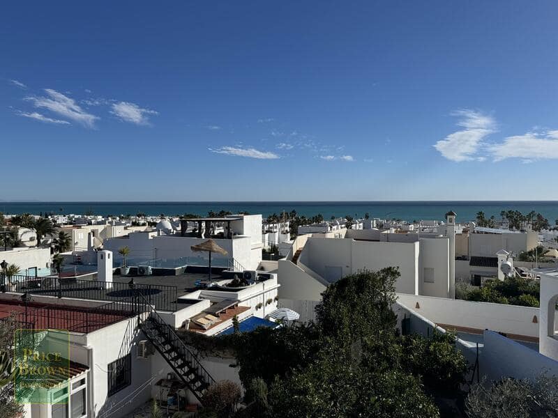 4 soveværelse Villa til salg i Mojacar med garage - € 450.000 (Ref: 9548922)