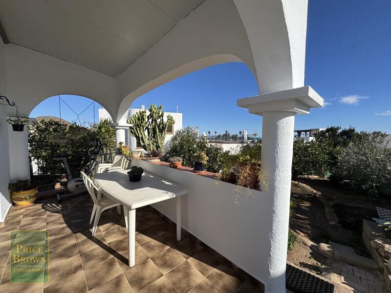 4 soveværelse Villa til salg i Mojacar med garage - € 450.000 (Ref: 9548922)