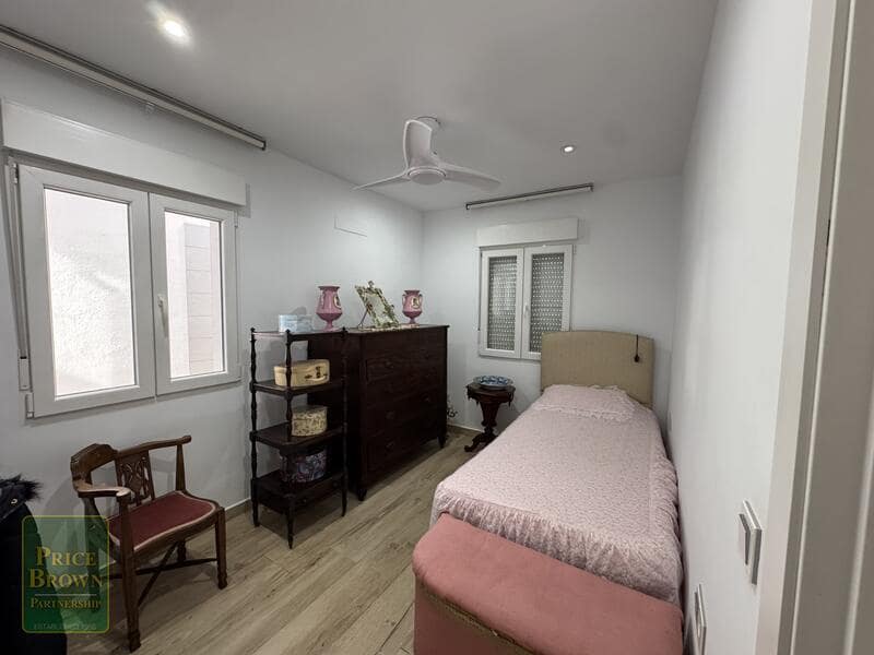 2 bedroom Villa for sale in Mojacar with garage - € 449,000 (Ref: 9558893)