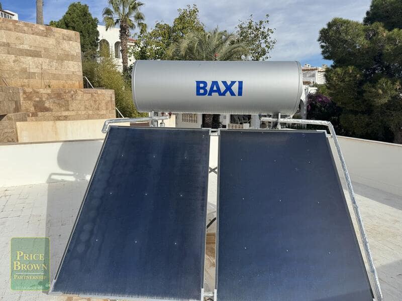 2 bedroom Villa for sale in Mojacar with garage - € 449,000 (Ref: 9558893)