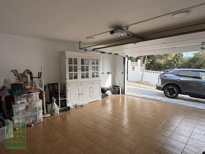 2 bedroom Villa for sale in Mojacar with garage - € 449,000 (Ref: 9558893)