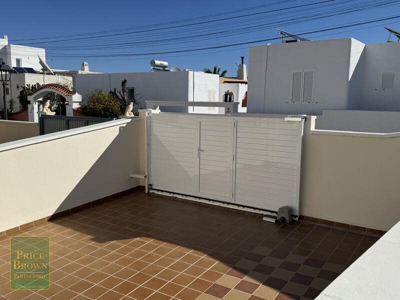 3 bedroom Townhouse for sale in Mojacar - € 385,000 (Ref: 9618571)