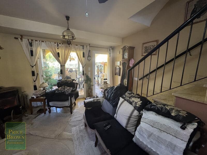 3 soverom Hus til salgs i Vera med svømmebasseng garasje - € 235 000 (Ref: 9623195)