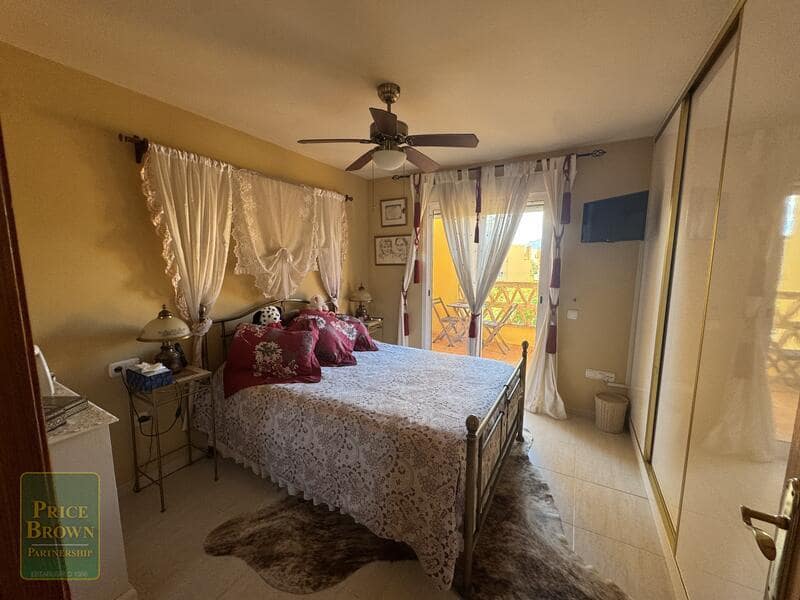 3 soverom Hus til salgs i Vera med svømmebasseng garasje - € 235 000 (Ref: 9623195)