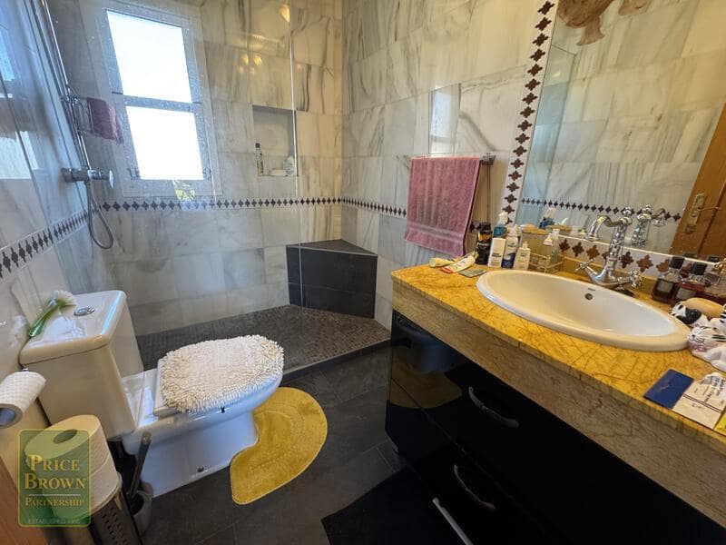 3 soverom Hus til salgs i Vera med svømmebasseng garasje - € 235 000 (Ref: 9623195)