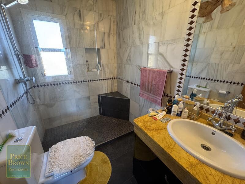 3 soverom Hus til salgs i Vera med svømmebasseng garasje - € 235 000 (Ref: 9623195)