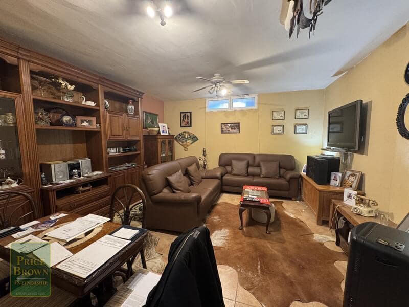 3 soverom Hus til salgs i Vera med svømmebasseng garasje - € 235 000 (Ref: 9623195)