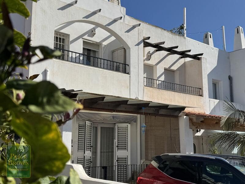 3 bedroom Townhouse for sale in Mojacar with pool garage - € 239,990 (Ref: 9675954)