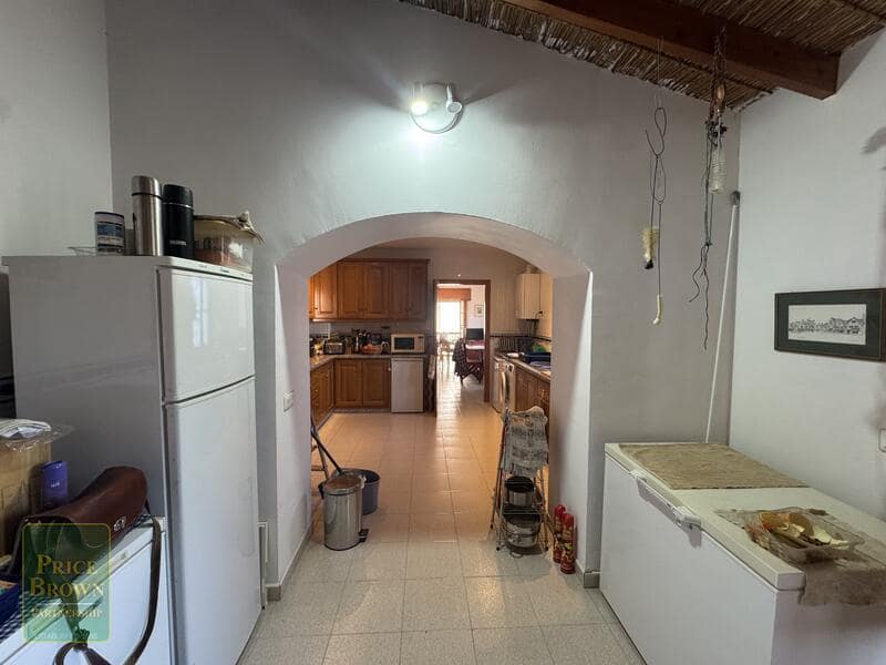 4 chambre Finca/Maison de Campagne à vendre à Aljariz avec piscine - 485 000 € (Ref: 9685554)