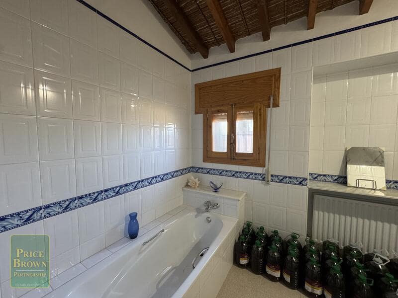 4 chambre Finca/Maison de Campagne à vendre à Aljariz avec piscine - 485 000 € (Ref: 9685554)