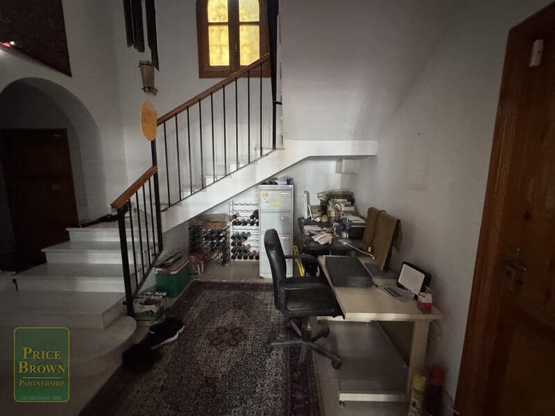 4 chambre Finca/Maison de Campagne à vendre à Aljariz avec piscine - 485 000 € (Ref: 9685554)