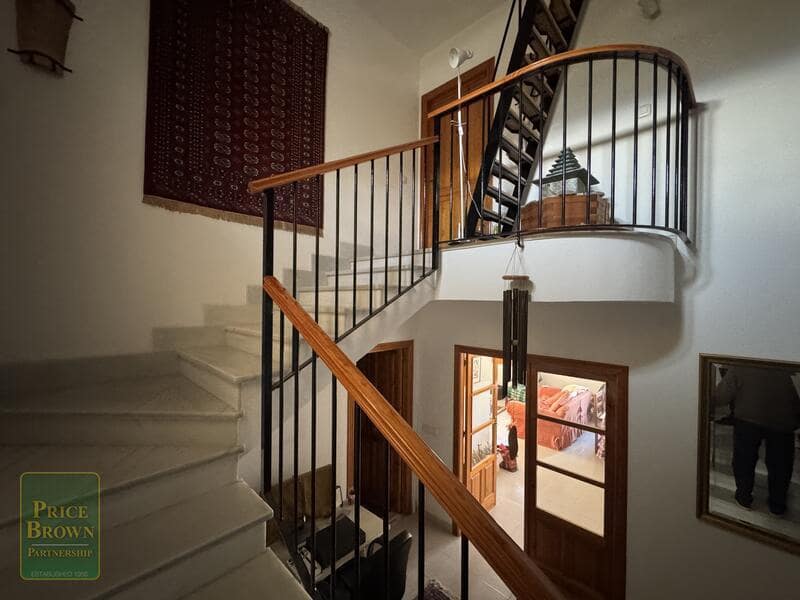 4 chambre Finca/Maison de Campagne à vendre à Aljariz avec piscine - 485 000 € (Ref: 9685554)