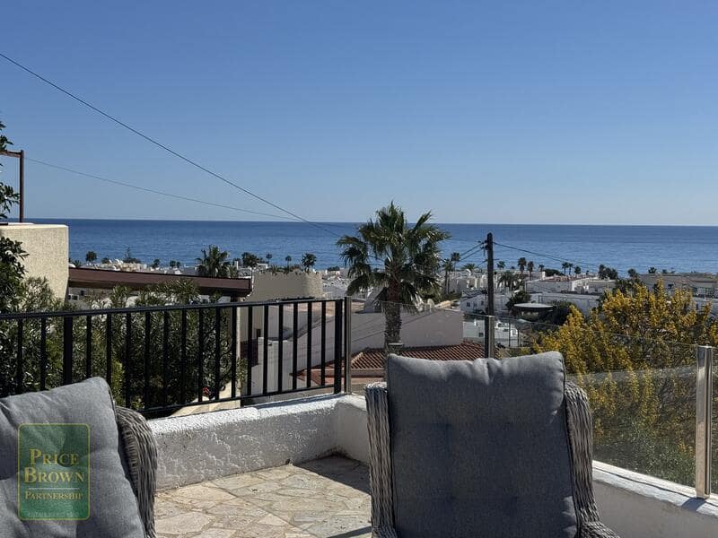 3 soveværelse Villa til salg i Mojacar med swimmingpool - € 699.000 (Ref: 9696735)