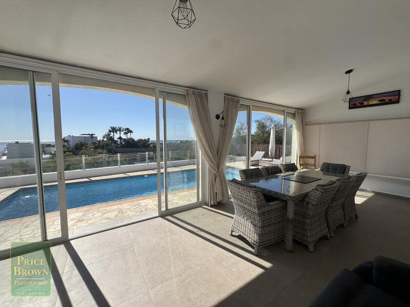 3 soveværelse Villa til salg i Mojacar med swimmingpool - € 699.000 (Ref: 9696735)