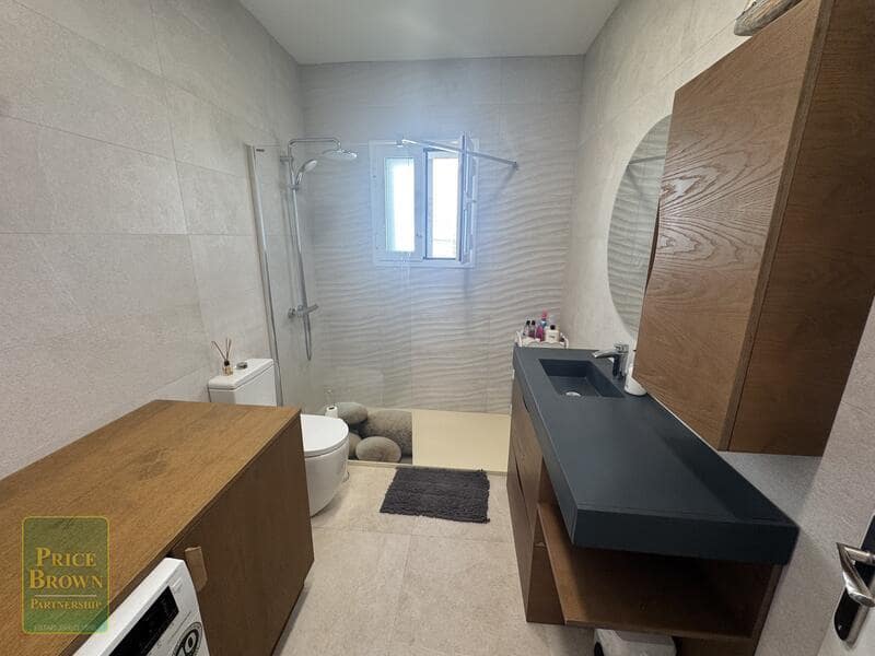 3 soveværelse Villa til salg i Mojacar med swimmingpool - € 699.000 (Ref: 9696735)