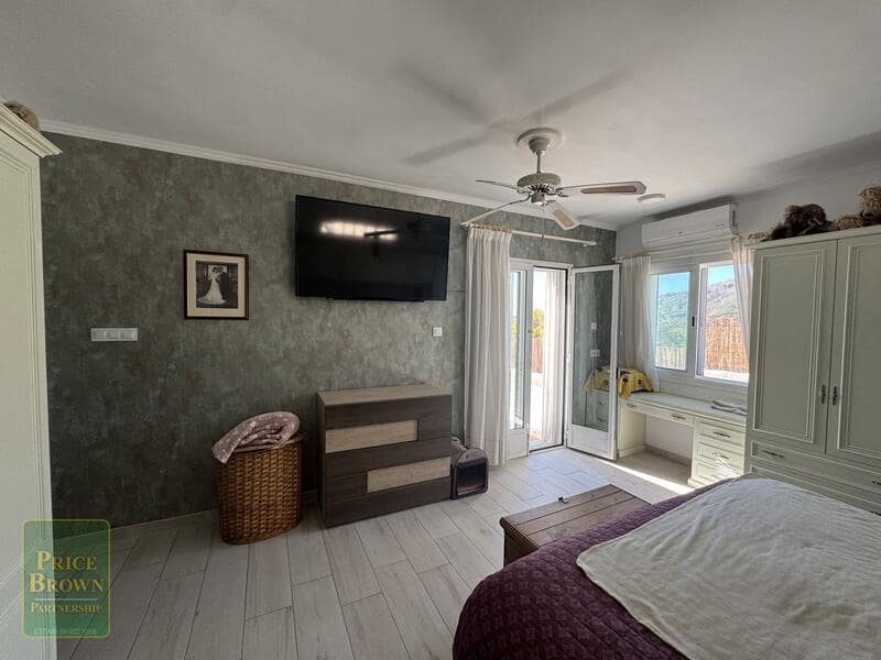 3 soveværelse Villa til salg i Mojacar med swimmingpool - € 699.000 (Ref: 9696735)