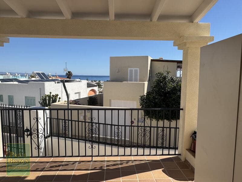 3 soveværelse Villa til salg i Mojacar med swimmingpool - € 699.000 (Ref: 9696735)
