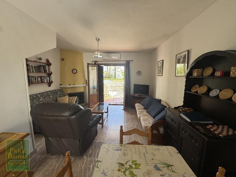 2 bedroom Townhouse for sale in Mojacar with pool garage - € 220,000 (Ref: 9716597)