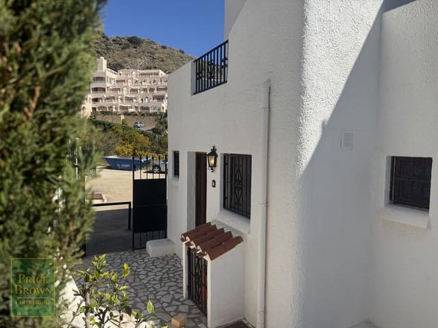 Casa de 2 habitaciones en Mojácar en venta con piscina garaje - 220.000 € (Ref: 9716597)