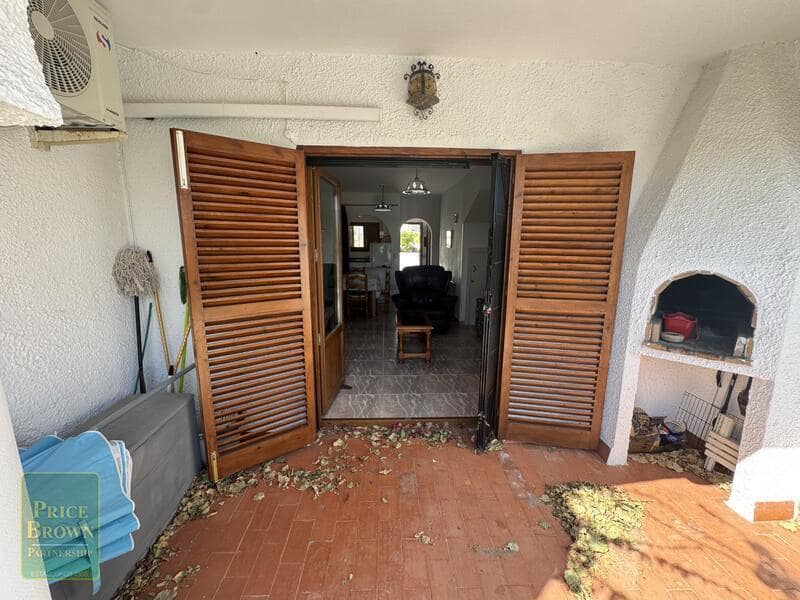 2 bedroom Townhouse for sale in Mojacar with pool garage - € 220,000 (Ref: 9716597)